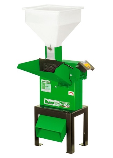 [PR/06299] TRITURADOR FORRAJERO TRF-700 TRAPP CON MOTOR 13HP - HONDA